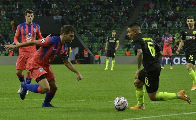  南安普敦主场不敌纽卡斯尔联遭遇四连败保级压力倍增  